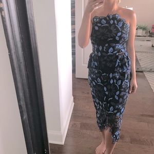Revolve Elliatt Haven Dress Great Condition Size Small!